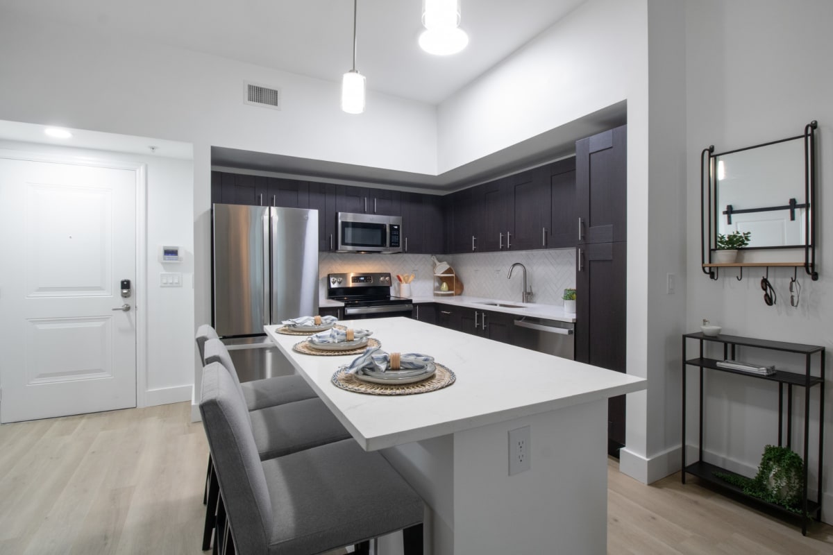 Apartments for Rent in Plantation, FL One Plantation